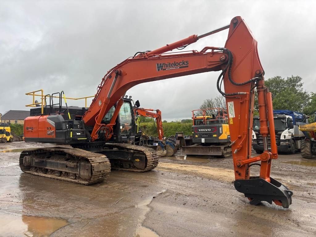 E-FARM: Hitachi zx 300 lc-7 - Excavator pe șenile - id FGJBJ1A