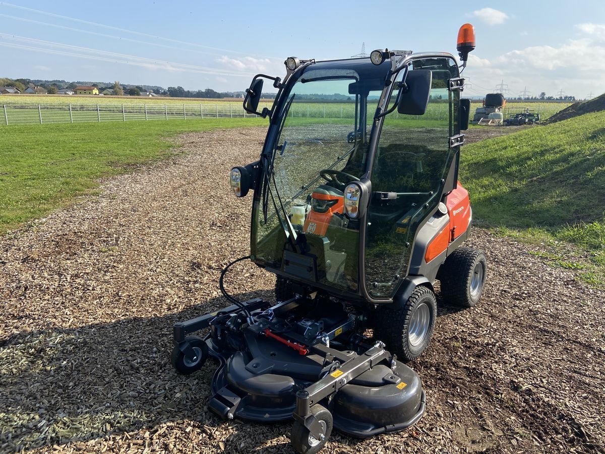 E-FARM: Husqvarna rider p 525dx kabine mit mähdeck - Tractor - id SK8QRWV - €29,084 - Engine power (HP): 25 - Austria