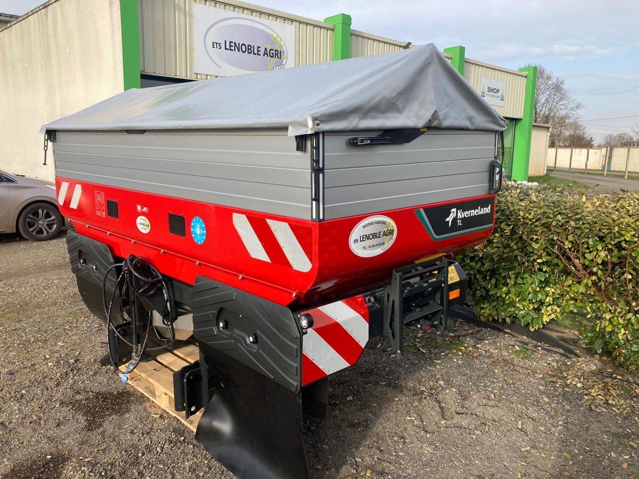 Kverneland exacta tla geospread Spandiconcime 21.500 €