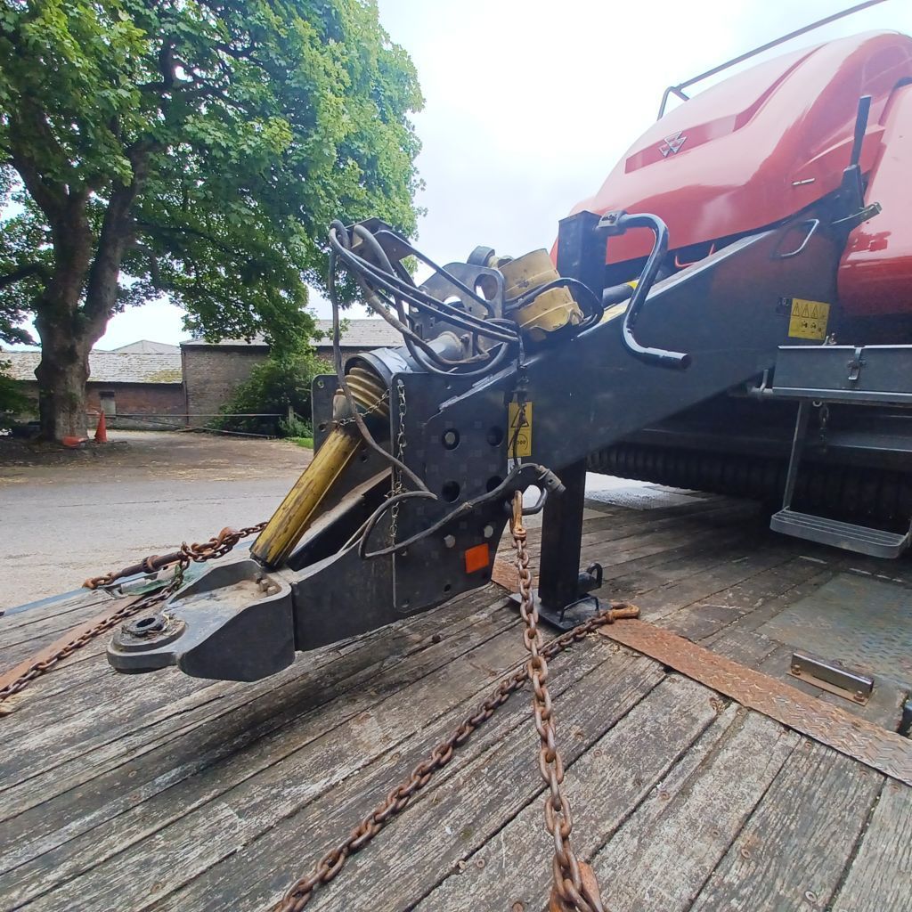 Massey Ferguson 2150 Baler €37,525