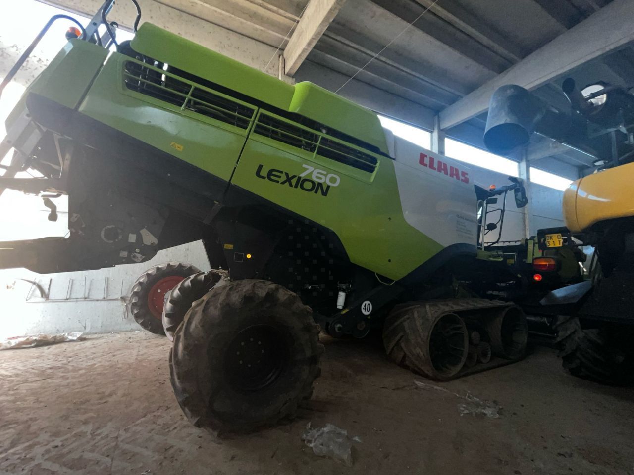 E-FARM: Claas Lexion 760 - Moissoneuse-batteuse - id UYT22FN - Année: 2018 - Lecture du nombre d'heure: 1 230,Italie
