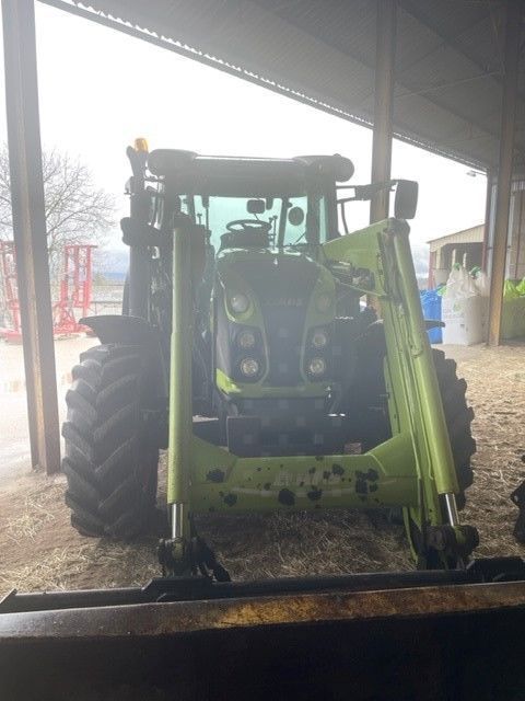 E-FARM: Claas Arion 410 - Τρακτέρ - id LAAA2FD - 45.000 € - Χρονία: 2015 - Μετρητής ωρών: 4.100,Ισχύς κινητήρα: 90,Γαλλία