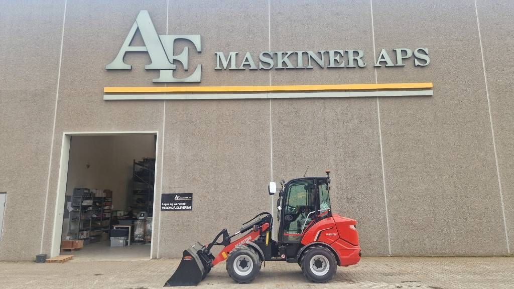 Manitou mla 3-25h-c cab Mini rakodó 47 508 EUR