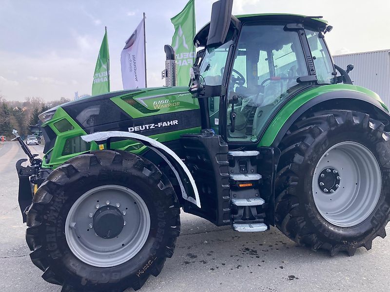Deutz-Fahr 6160 Tractor €129,900