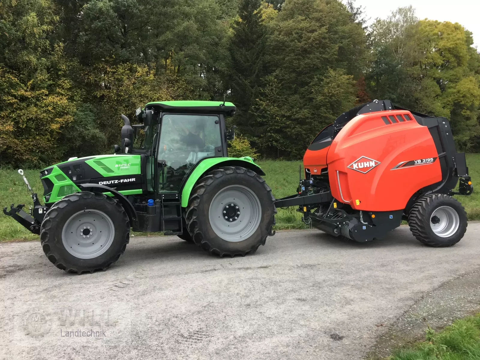 E-FARM: Kuhn VB 3195 - Presse à balles - id RBDKV9H - 59 580 € - Année: 2022 - Allemagne