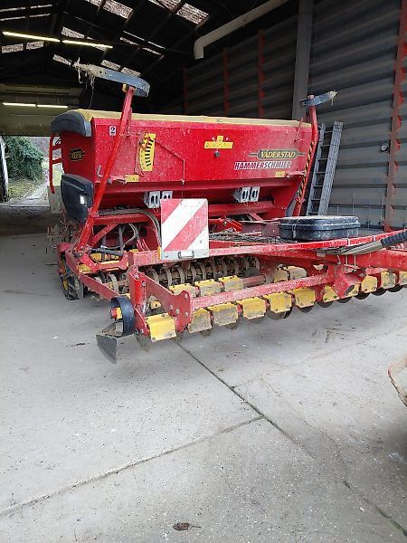 VÄDERSTAD Rapid 300 S Siewnik rzędowy/agregat uprawowo-siewny 32 000 €