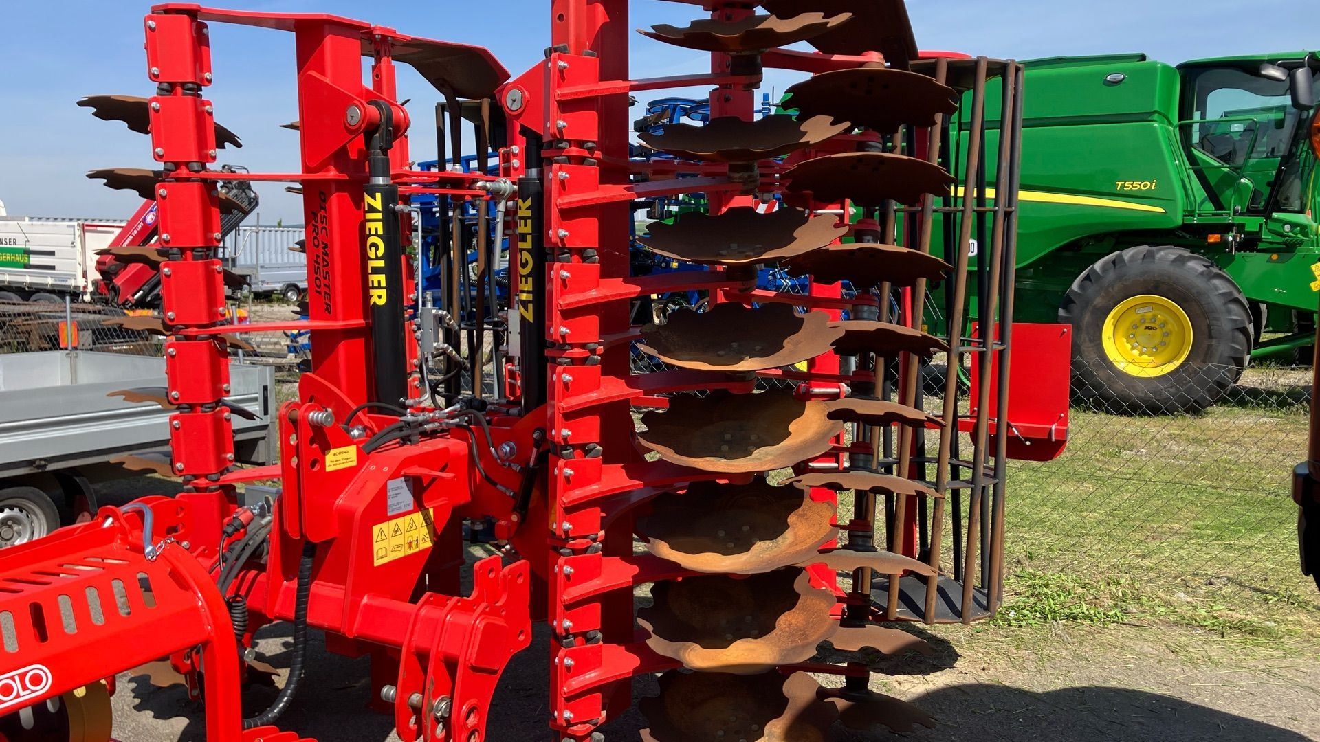 E-FARM: Ziegler Disc Master Pro 4501 - Disc harrow - id KMPVDJS - €17,833 - Year of construction: 2020 - Austria