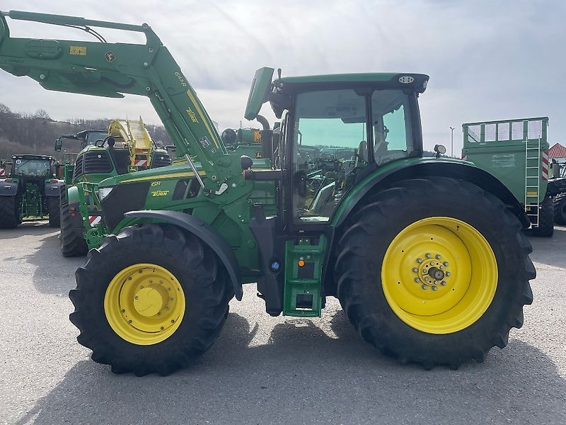 E-FARM: John Deere 6R 185 - Traktor - id DADCWNG - 160.000 € - Produktionsår: 2023 - Motortimer: 885,Motoreffekt (HP): 185,Tyskland