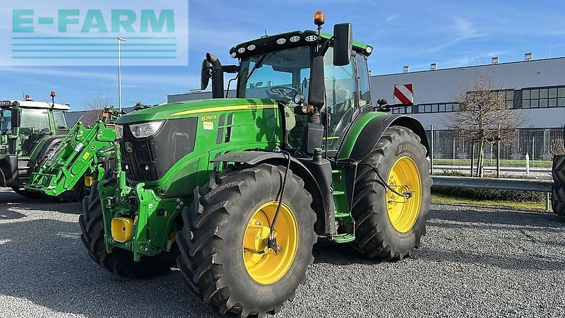 John Deere 6250 R Traktor 159.500 €