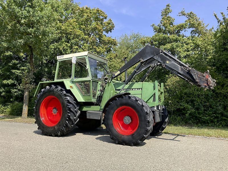 E-FARM: Fendt favorit 615 ls - Traktor - id TNGPYGU - 24 900 € - Rok produkcji: 1979 - Motogodziny: 8500,Moc silnika: 150,Niemcy