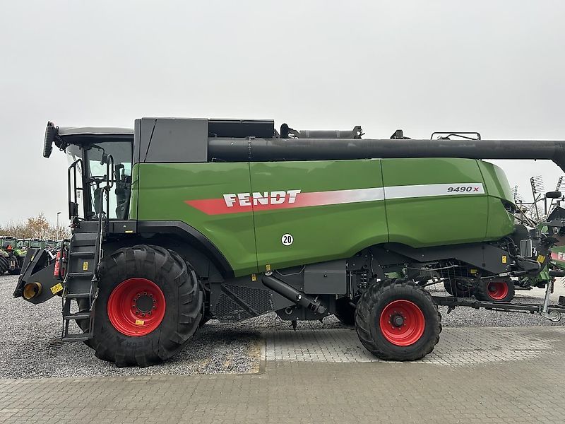 E-FARM: Fendt 9490 X - Moissoneuse-batteuse - id X4SRLHI - 106 985 € - Année: 2018 - Lecture du nombre d'heure: 865,Danemark