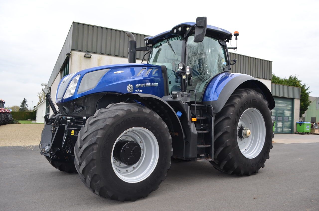 E-FARM: New Holland T 7.315 - Tractor - id 7CLDN8I - €106,000 - Year of construction: 2019 - Engine hours: 4,069,Engine power (HP): 315,Belgium