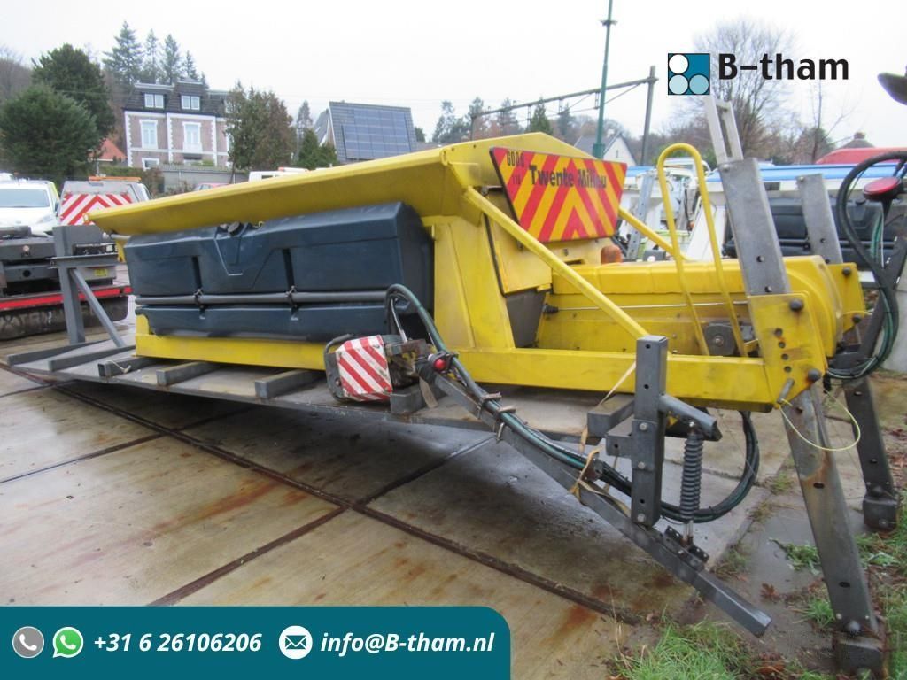 Nido stratos b40-42 paln rotopower 4m3 + 2.200l salzstr Δημοτικός εξοπλισμός 5.400 €