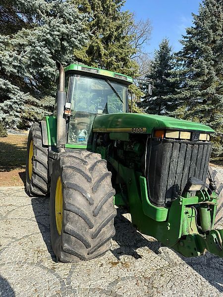 John Deere 8400 Traktor 20 707 €