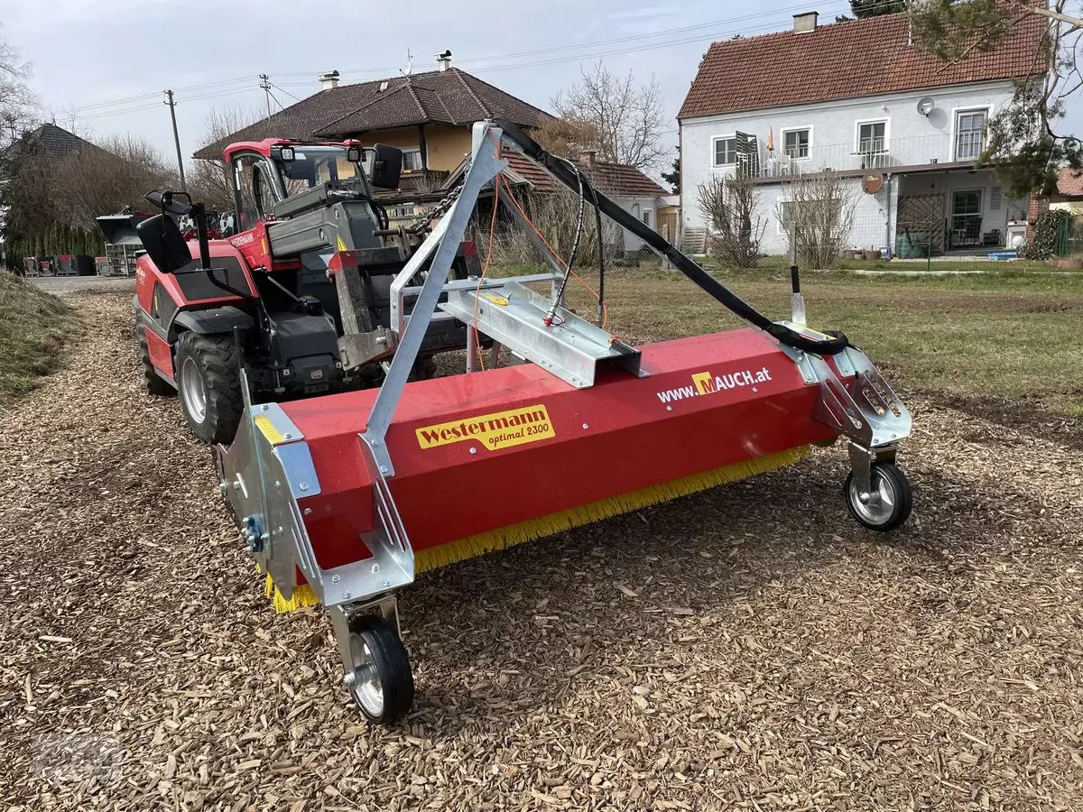E-FARM: Westermann optimal kehrmaschine 2300mm heck oder frontanbau - Municipal equipment - id MSSF9C7 - Year of construction: 2023 - Austria