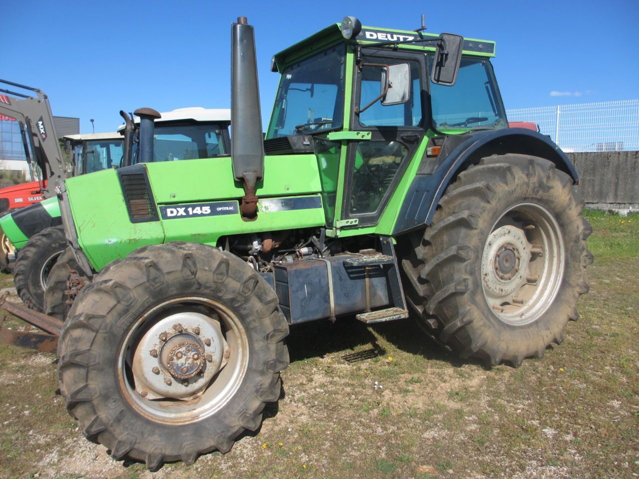 E-FARM: Deutz-Fahr dx 145 - Tractor - id H1HBIDL - Año: 1982 - Horas: 9312,Potencia del motor: 145,Francia