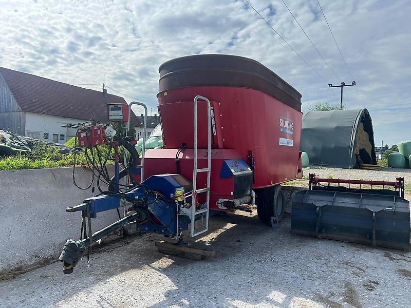 SILOKING duo 16 mit aufsatz 18cbm Mixer feeder €6,000