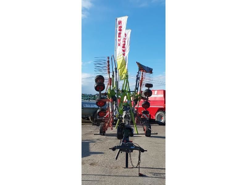 E-FARM: Claas Liner 1600 Twin - Karuzelowy przetrząsacz do siana - id ZRRUXAZ - 18 500 € - Rok produkcji: 2020 - Francja