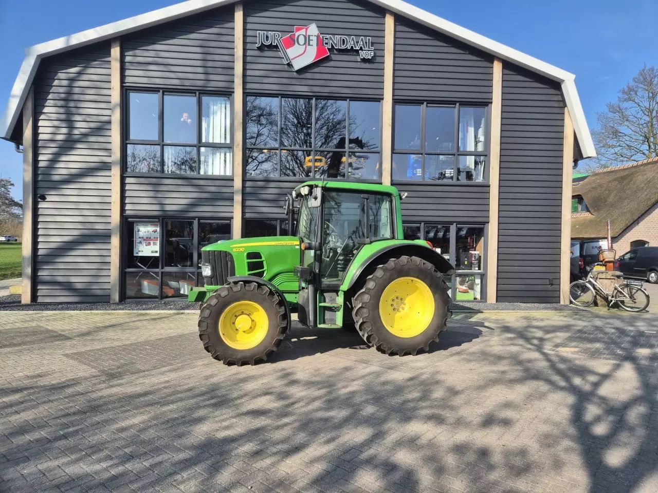 John Deere 6230 Traktor