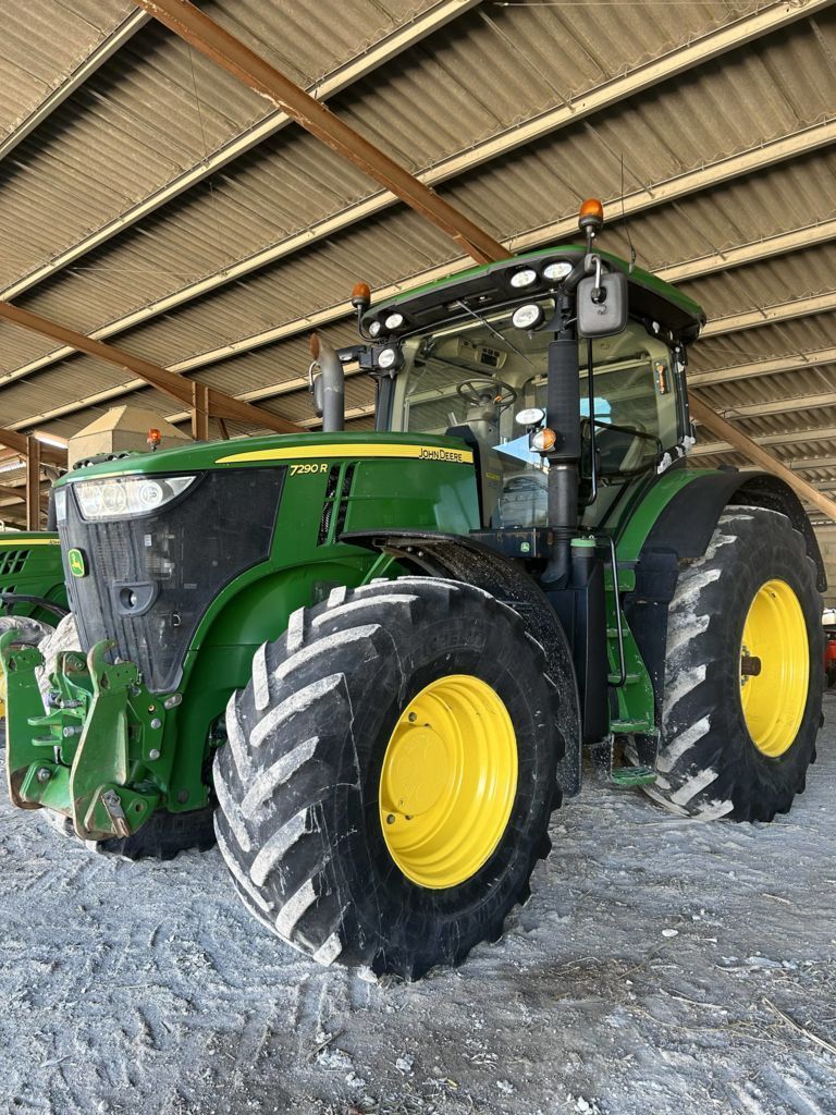 John Deere 7290 R Tractor €83,000