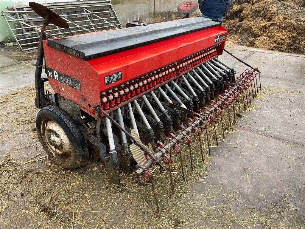 E-FARM: Roger xr special 36 uitlopen - Semoir - id 51FCPGI - 2 750 € - Pays-Bas