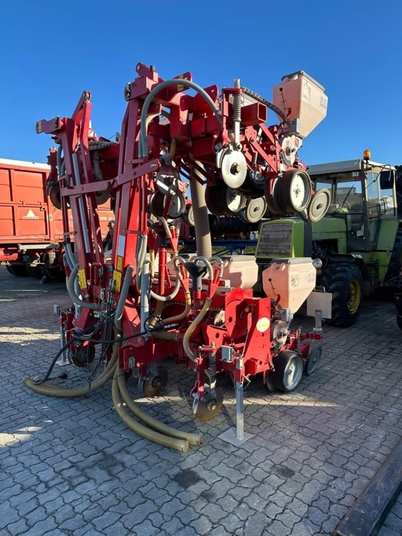 E-FARM: Becker aeromat 8 dte e-motion - Precision drill - id QIKJVYW - €8,500 - Year of construction: 2014 - Germany