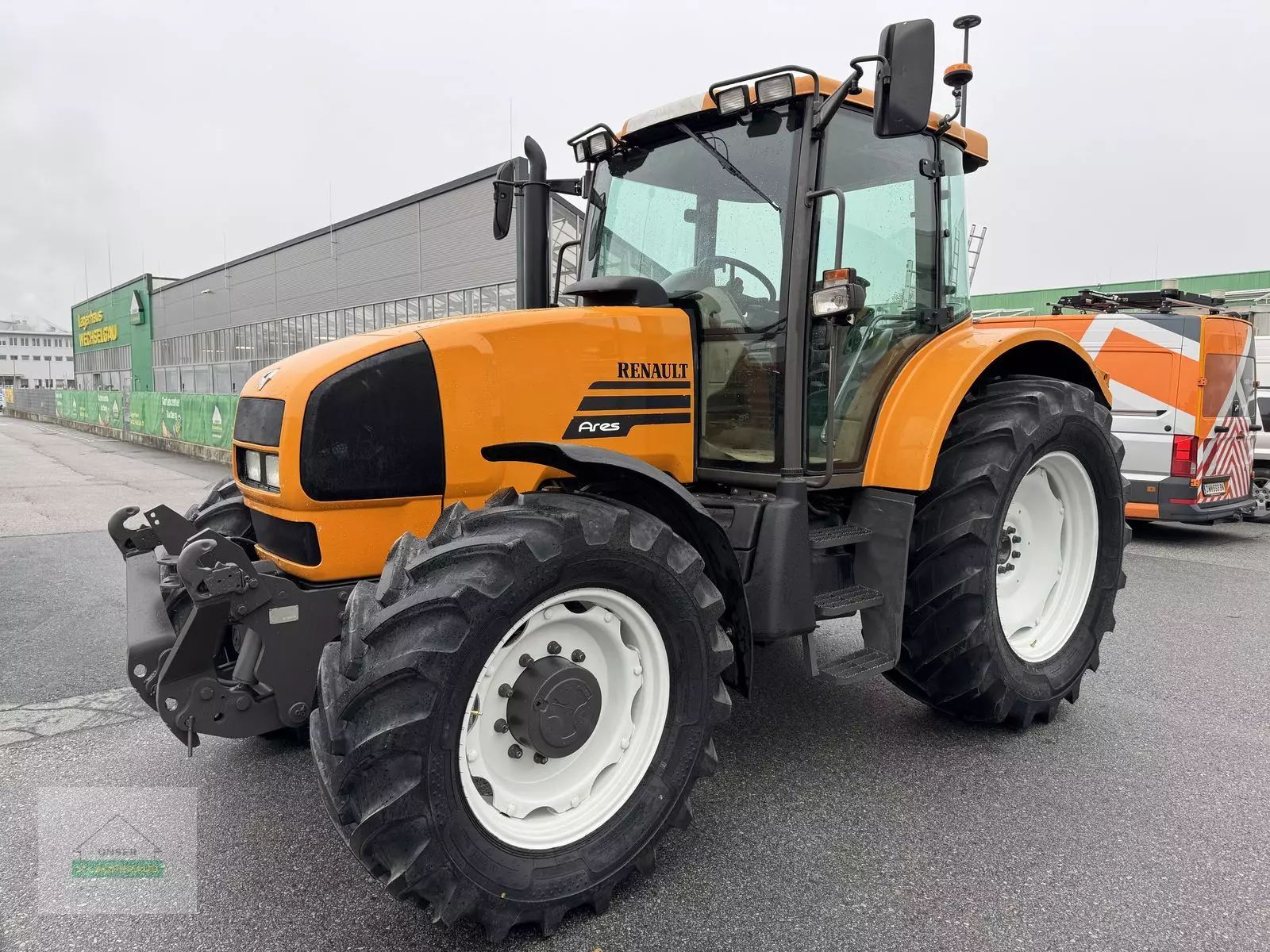 Renault 640 rz Tractor €24,917