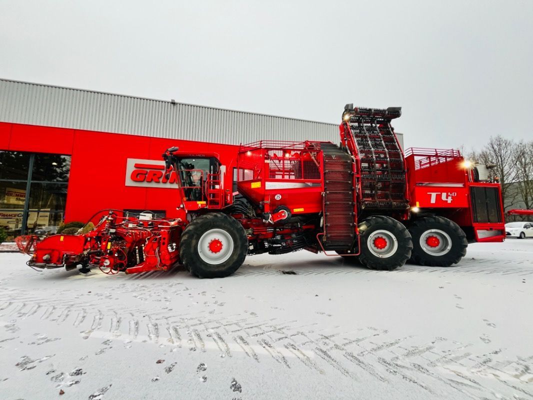 Holmer t4-40 t4 40 Свеклоуборочная техника 220 000 €