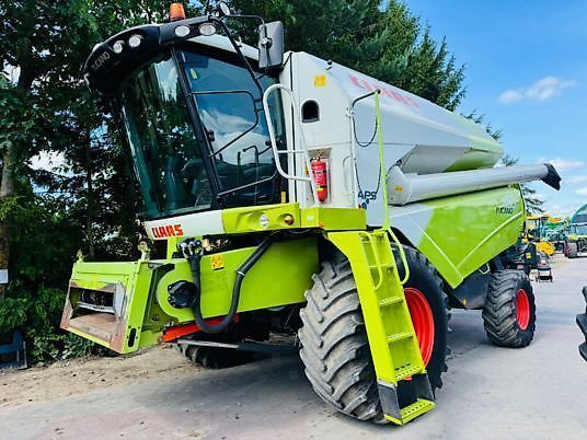Claas Tucano 450 Kombajn zbożowy 84 446 €