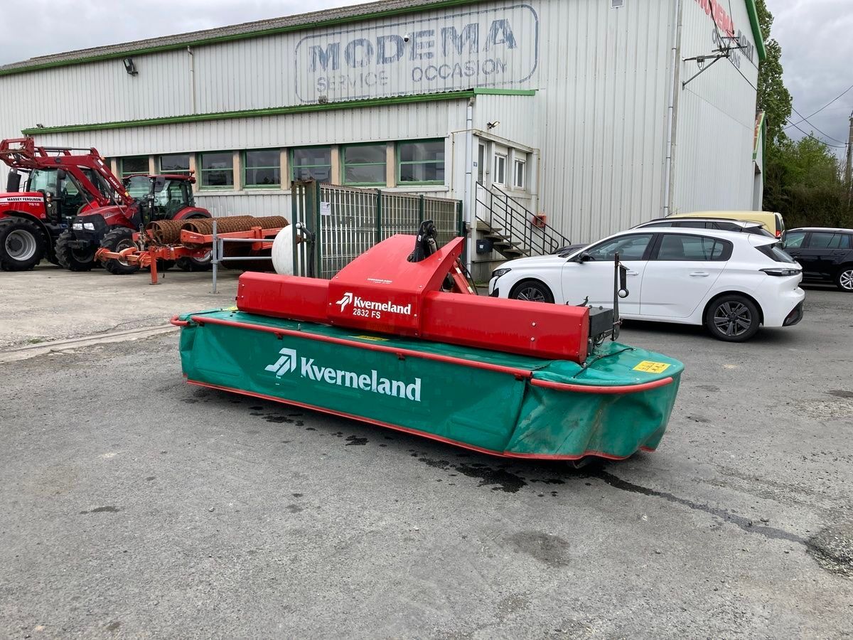 E-FARM: Kverneland 2832fs profit - Косилки - id BKUY1KC - 9 500 € - Год выпуска: 2019 - Франция