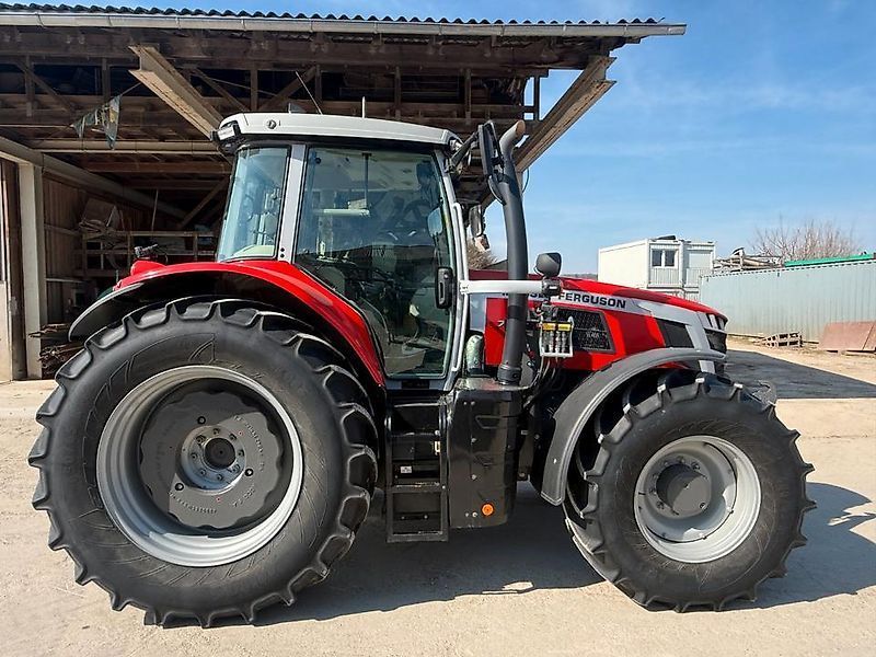 Massey Ferguson 7S.210 Traktor 190 400 €
