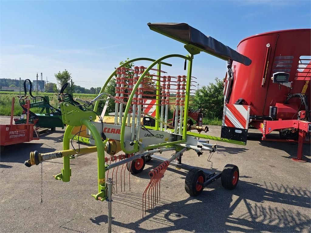 Claas Liner 420 Rake €7,336