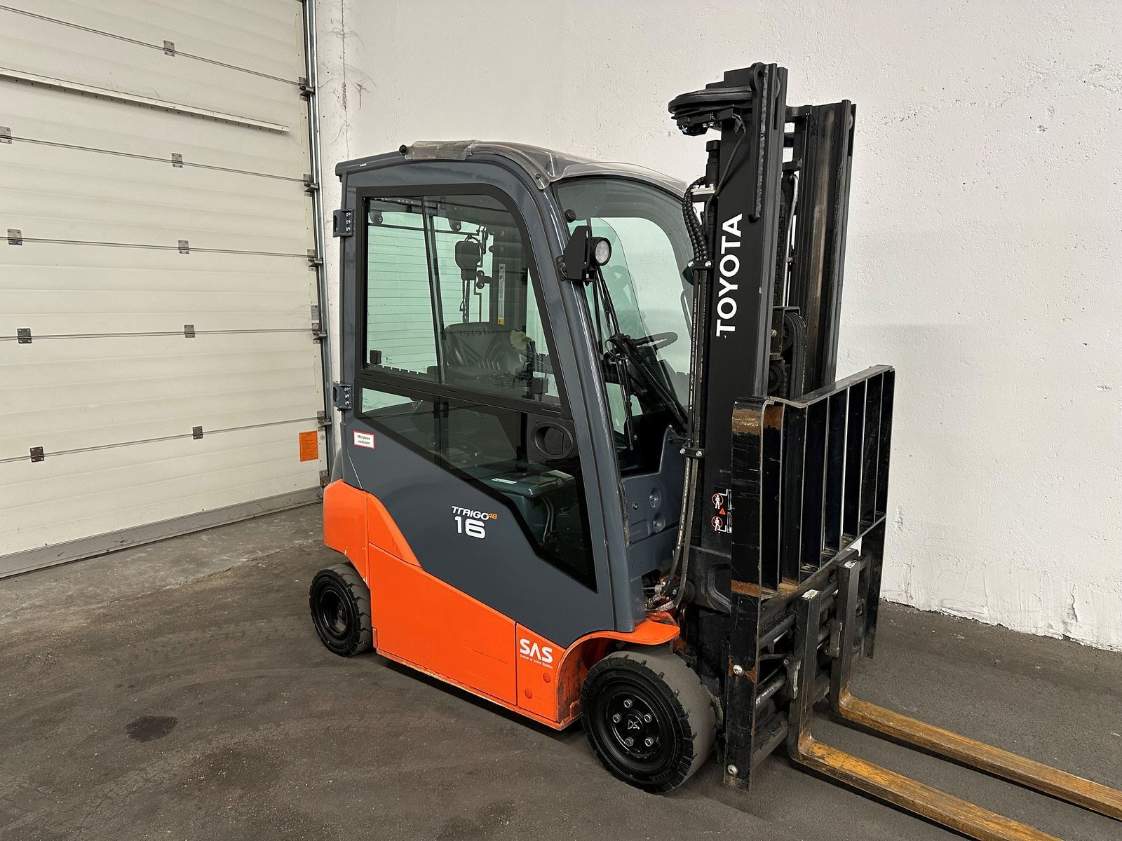 TOYOTA 8fbm16t - freihub - ss - zvg - kabine !!! Forklift €10,950