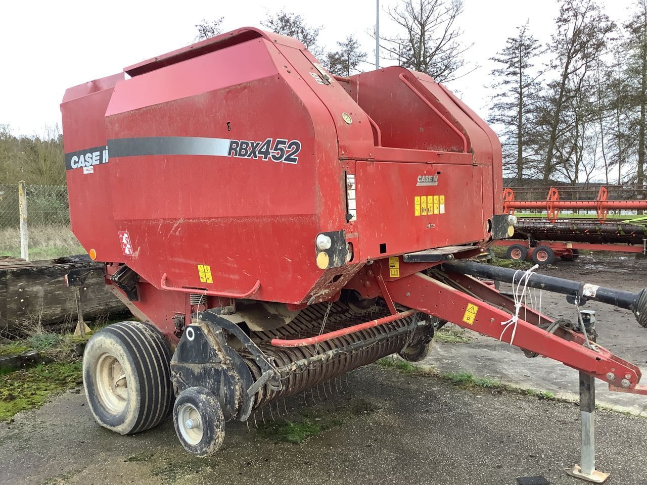 Case IH rbx 452 Presă de balotat 7.500 EUR