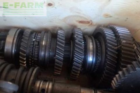 Deutz-Fahr agroplus dorado getriebe teile 20/10 gang Część