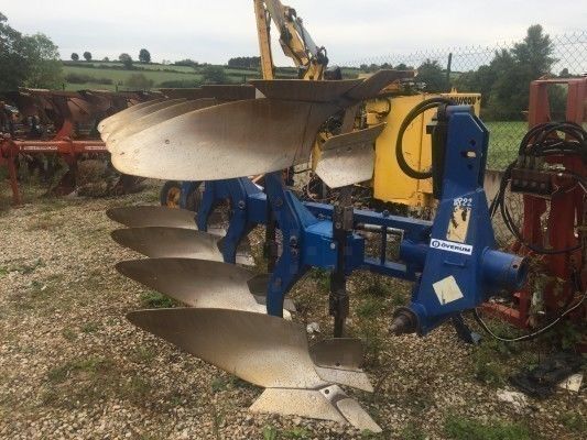 ÖVERUM Plov 5.500 €