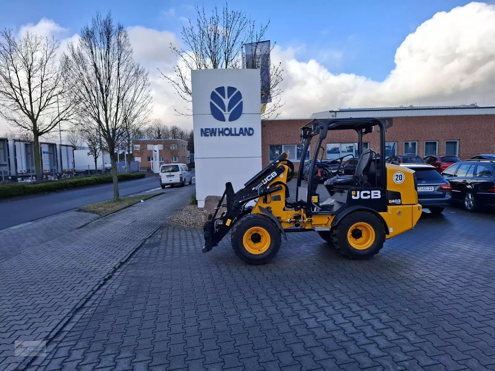 JCB 403 plus agri mit schutzdach Chargeuse sur pneus 33 500 €