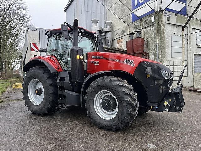 Case IH Magnum 400 Tractor