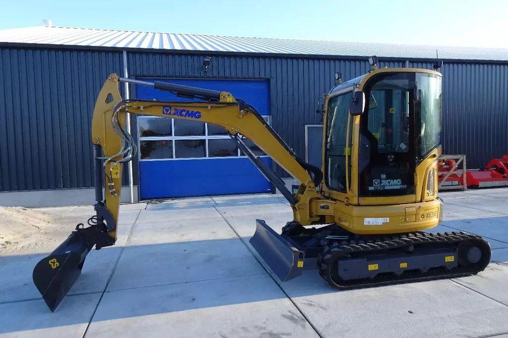 XCMG xe35e demo weinig uren Excavator €33,750
