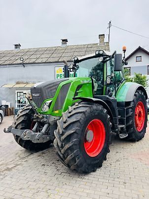 Fendt 828 Vario Profi Plus Tractor €101,086