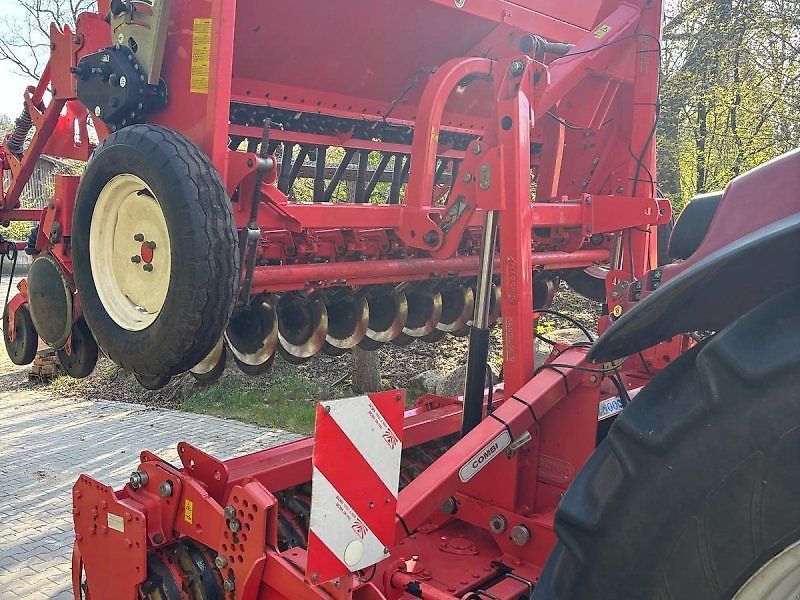 E-FARM: Maschio dc 3000 und nina 300 - Drillmaschine - id NWHANIY - 20.500 € - Baujahr: 2018 - Deutschland