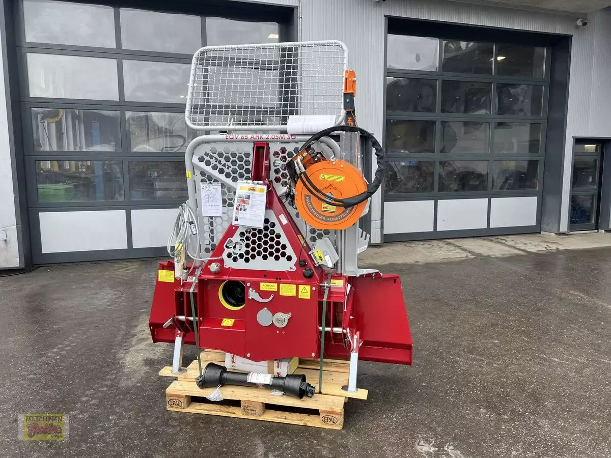 E-FARM: Tajfun egv65 ahk sg mit hafo-hilfswinde - Лесообрабатывающие техники - id VIJLKTV - 12 167 € - Год выпуска: 2024 - Австрия
