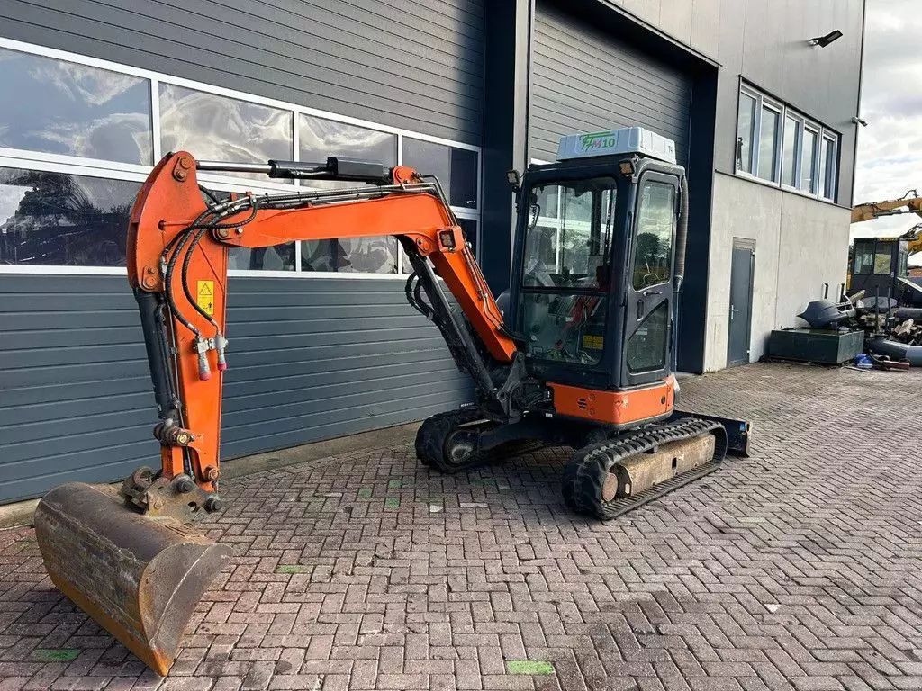 Hitachi ZX38U-5A Mini escavatore