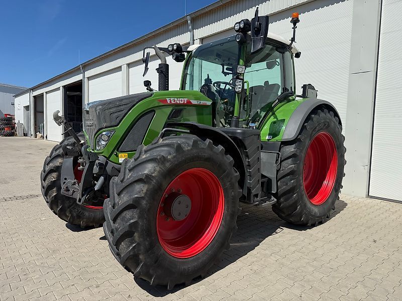 Fendt 724 Vario Profi Plus Traktor 159.000 €