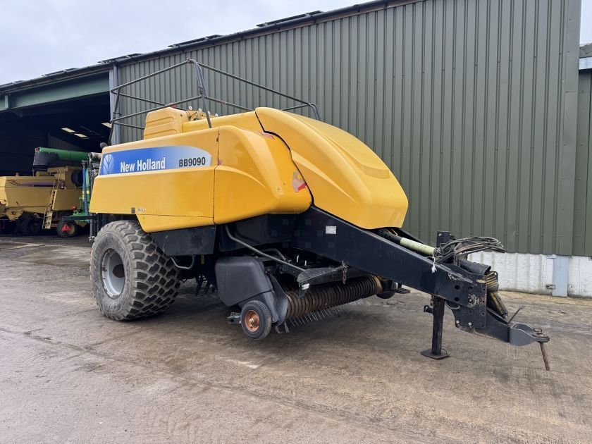 New Holland bb9090 sqaure baler Empacadora 26.931 €