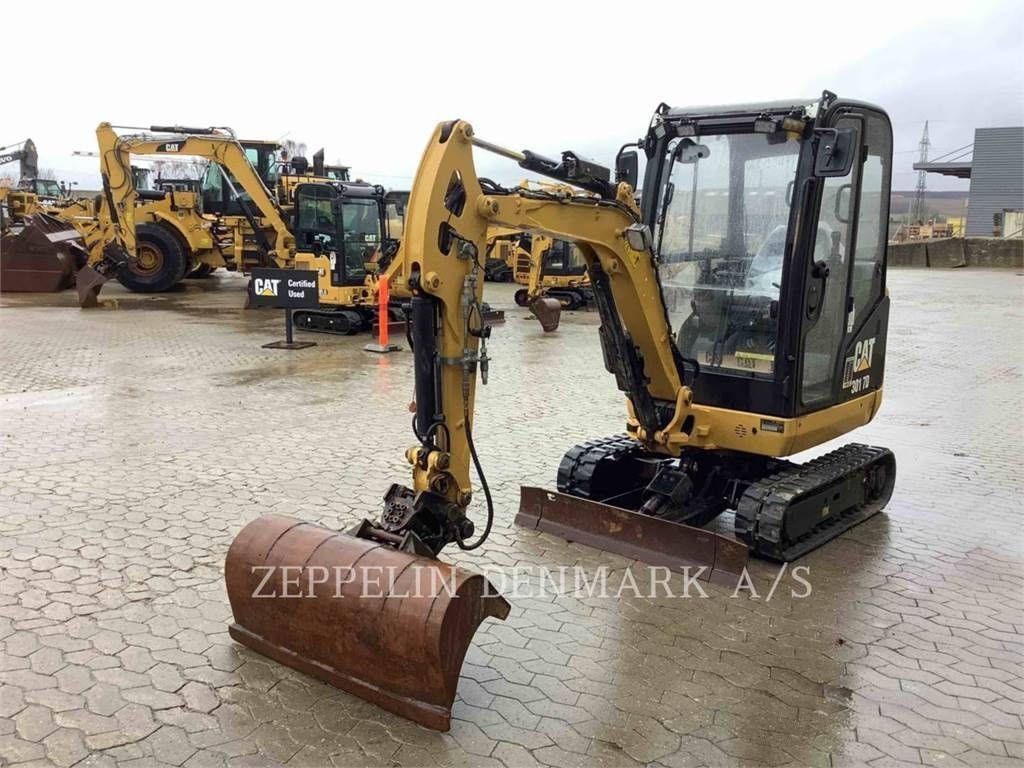 Caterpillar 301.7d Excavadora de orugas 16.675 €