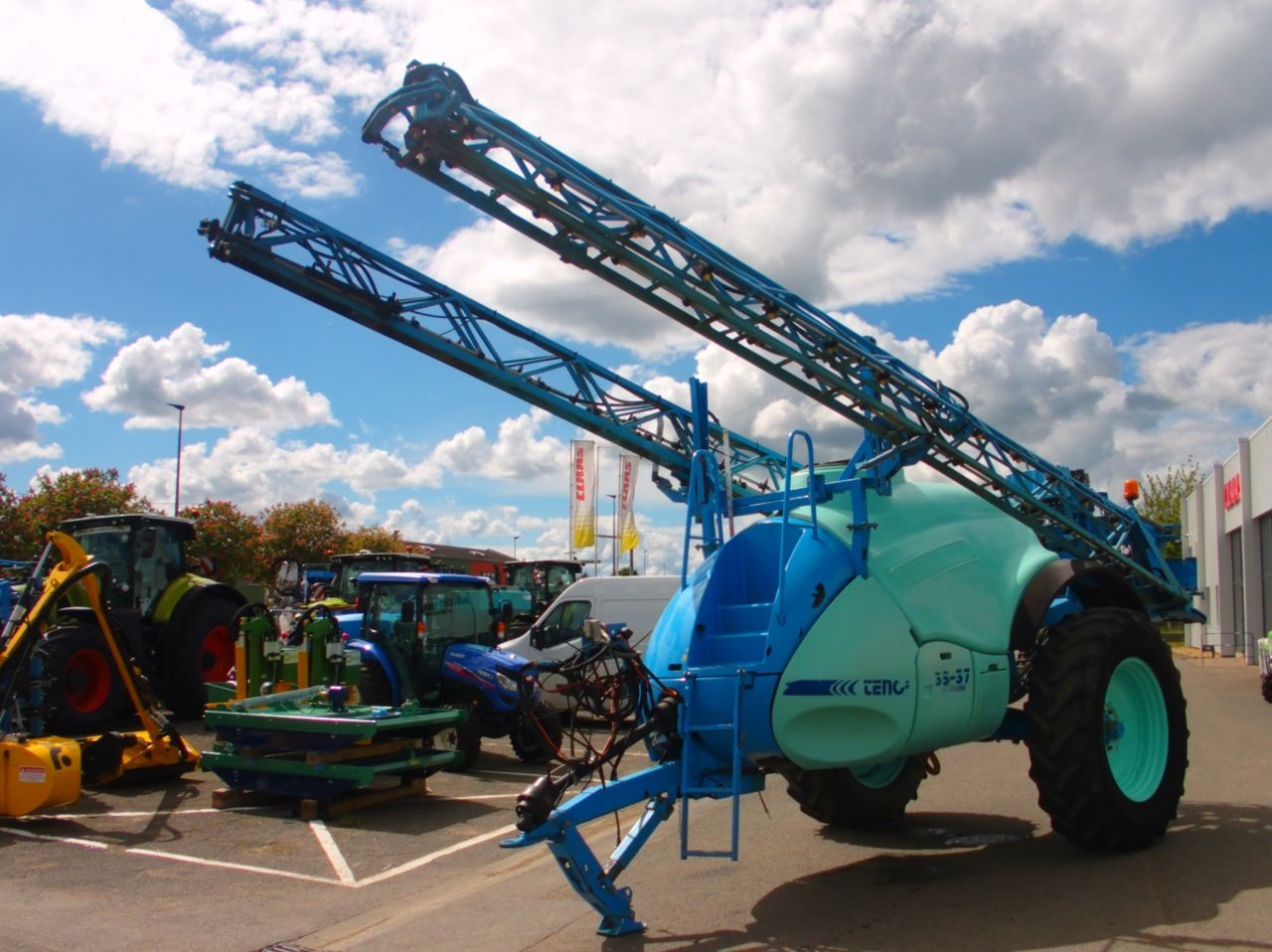 Berthoud tenor 35-37 sprayers €17,900