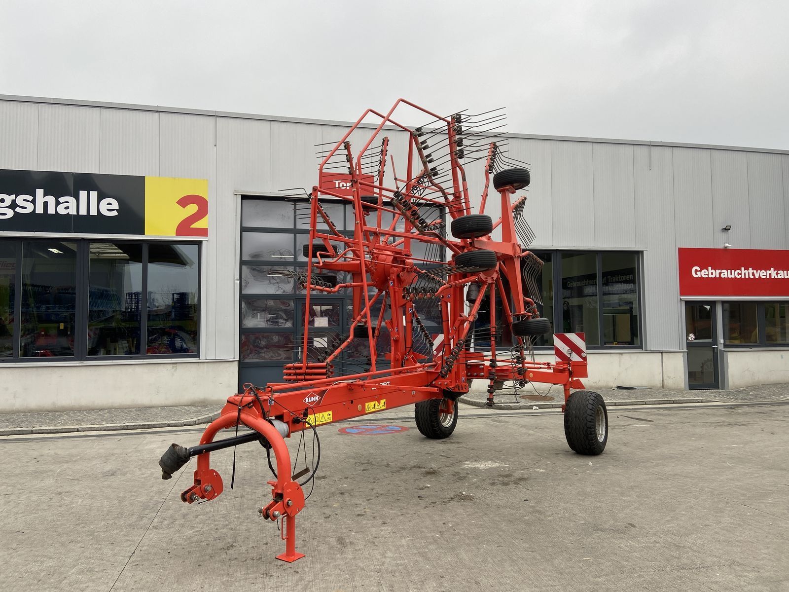 Kuhn GA 7501 Karuzelowy przetrząsacz do siana 15 500 €