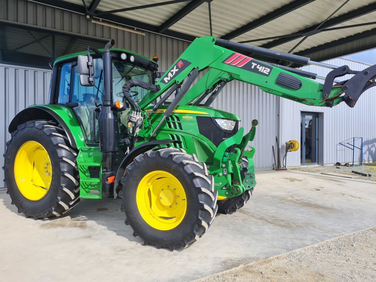 John Deere 6120 M Tractor 65.000 EUR