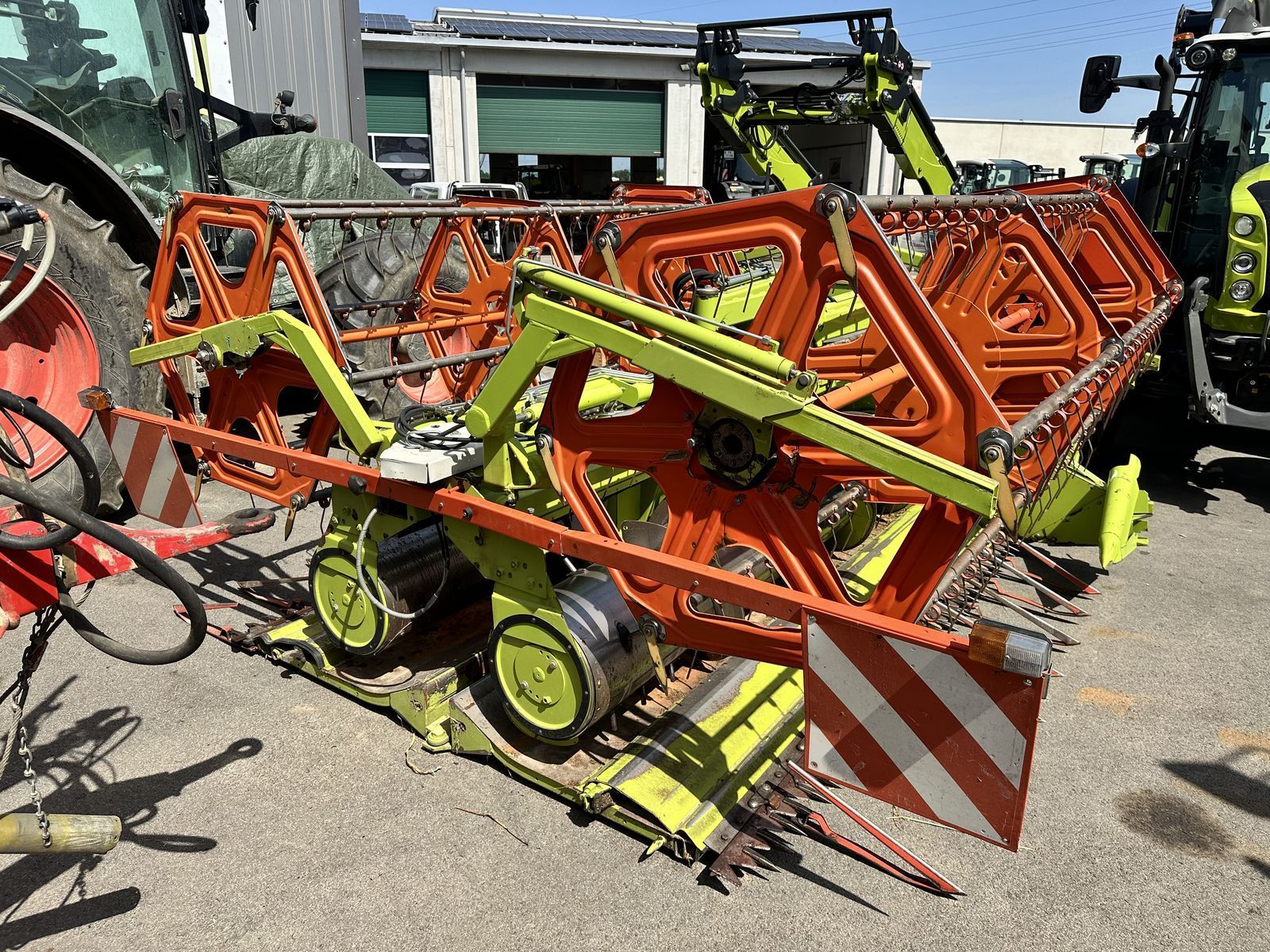 Claas C 540 Header €27,800